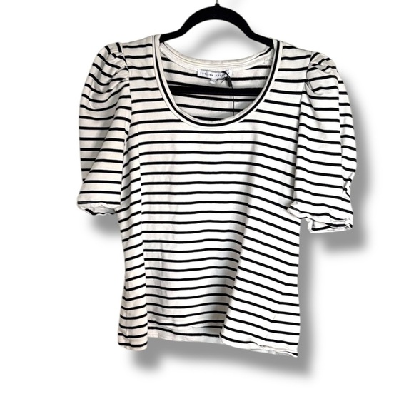English Factory Black Stripe Pleated Puff Sleeve Top Size Large - Picture 1 of 6